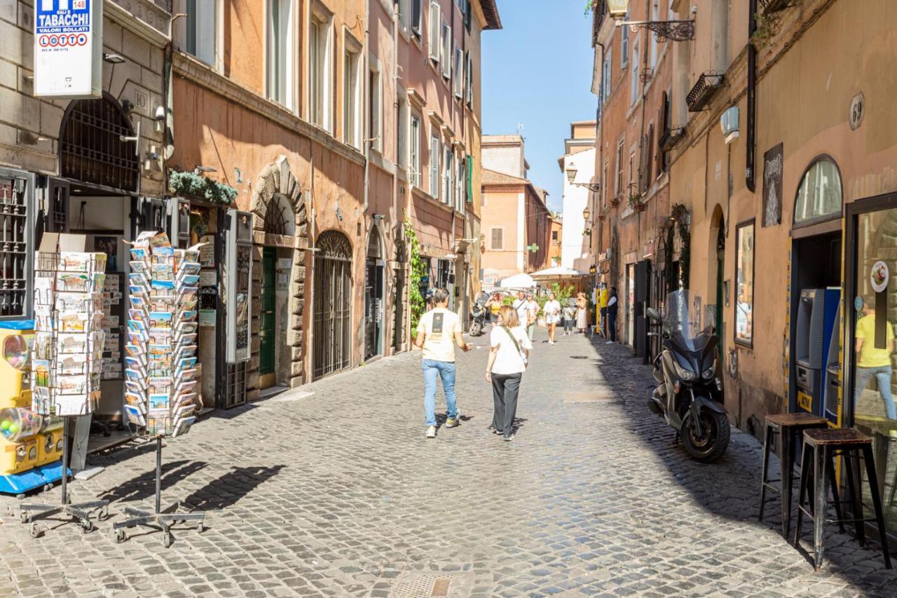 Mosaic Trastevere Silver Apartment - Top Collection 로마 외부 사진